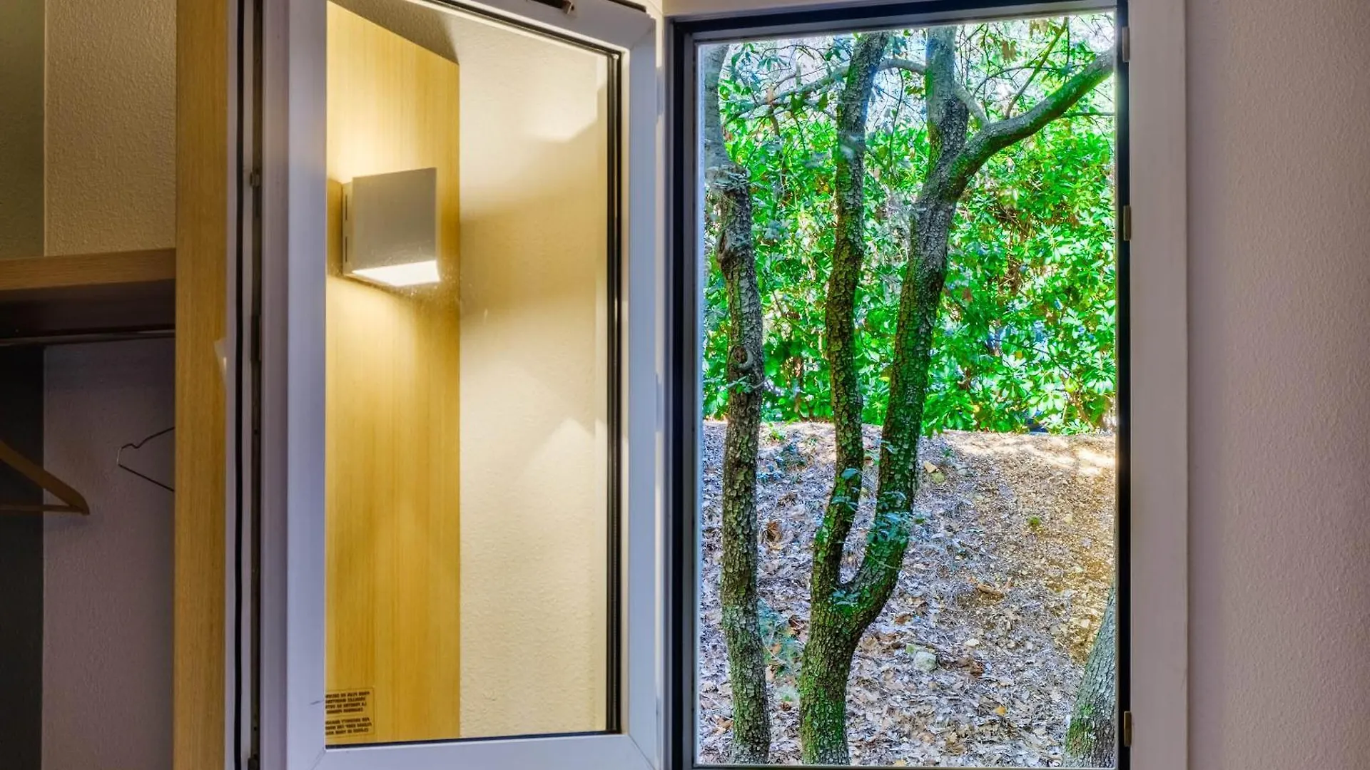B&B HOTEL Antibes Sophia Le Relais Biot